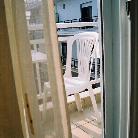 公寓 Hariklia Paralía